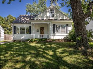 1110 SW Collins Ave, Topeka, KS 66604