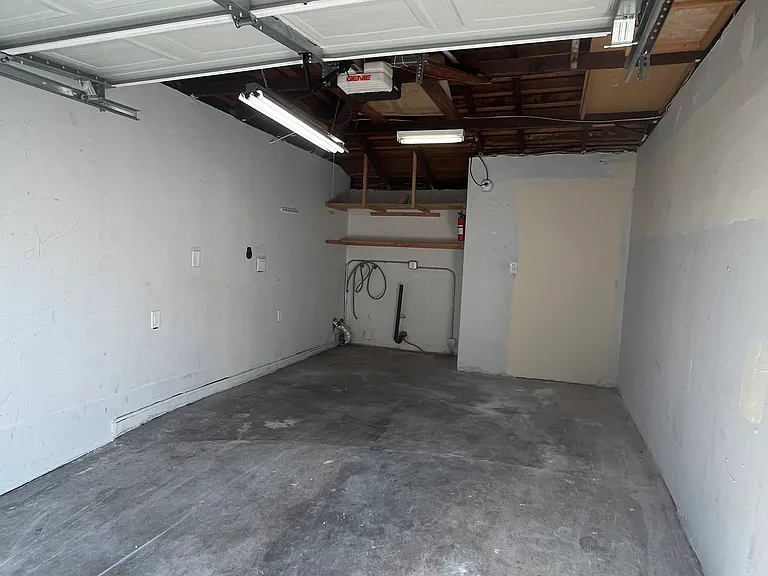2053 264th St — Photo 17