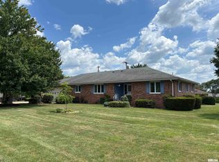 402 Carolyn St, Sparland, IL 61565