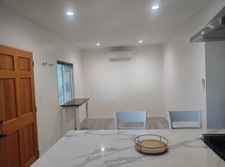 11334 1/2 Emelita St, North Hollywood, CA 91601