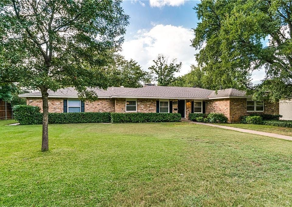 1st image of 10625 De Bercy Ct