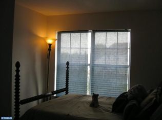 402 Benham Ct, Newark, DE 19711