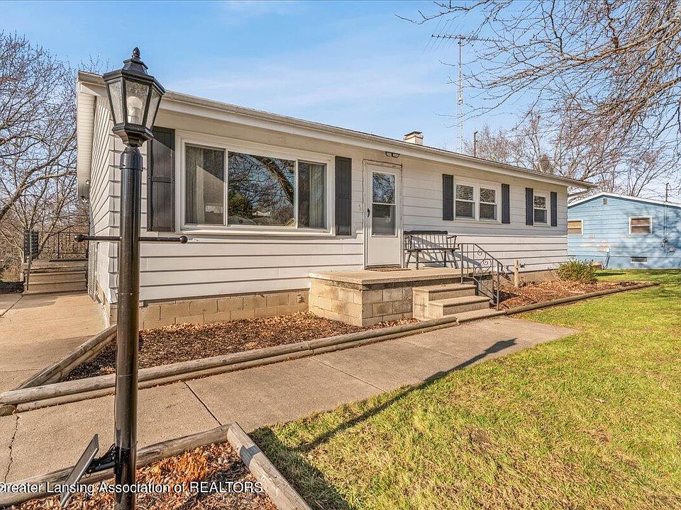 418 East St, Leslie, MI 49251 Zillow