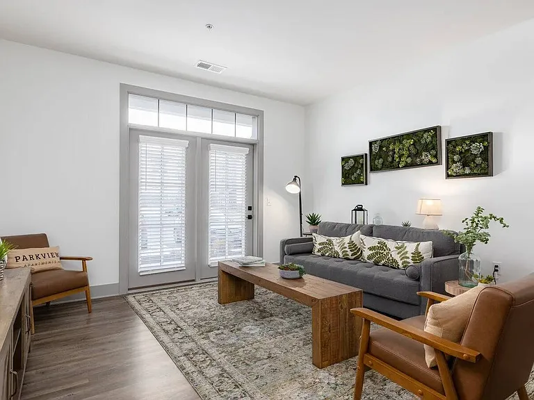 Parkview Apartments — Photo 6