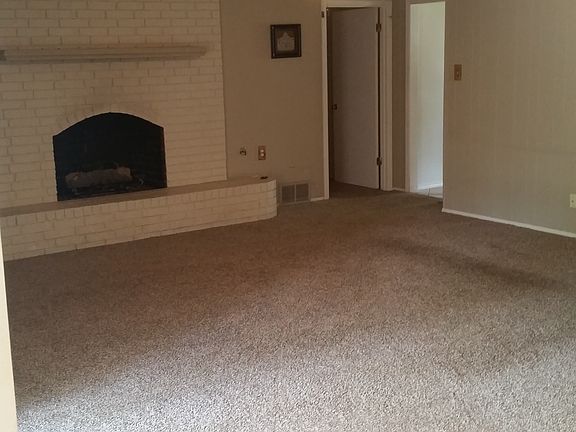 2nd image of 2908 Chatterton Dr
