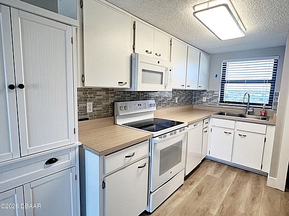 5th image of 3100 Ocean Shore Blvd APT 405
