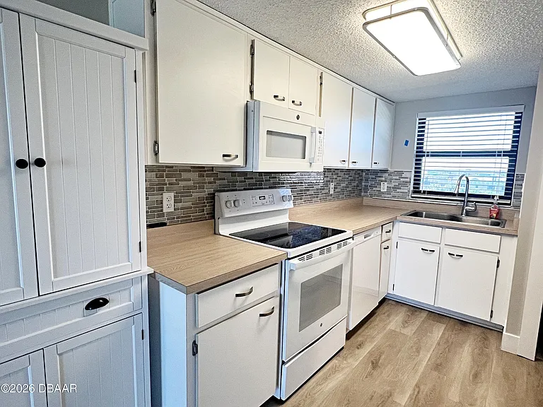 3100 Ocean Shore Blvd #405 — Photo 5