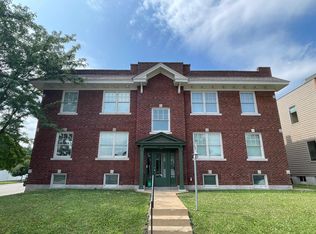 4102 McRee Ave APT 2E, Saint Louis, MO 63110