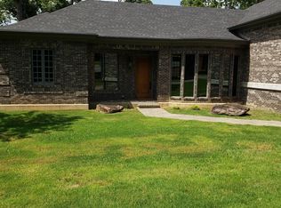12 Live Oak Ln, Russellville, AR 72802