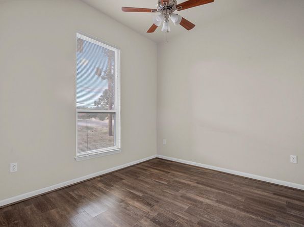 1422 W 2nd St N, Prescott, AR 71857