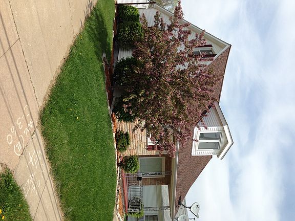 2nd image of 340 E Florence St