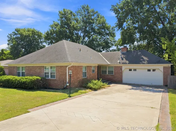 5710 E 44th St, Tulsa, OK 74135