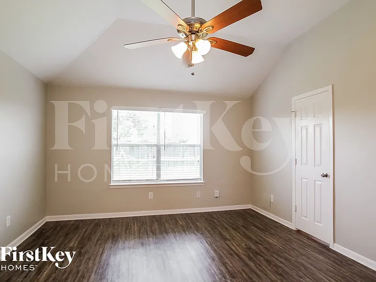 19706 Buckland Park Dr — Photo 8