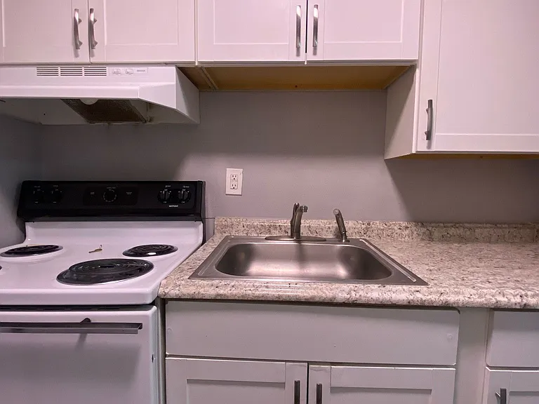 3388 McHenry Ave #5 — Photo 10