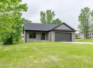 102 Emerald Ct, Bardstown, KY 40004