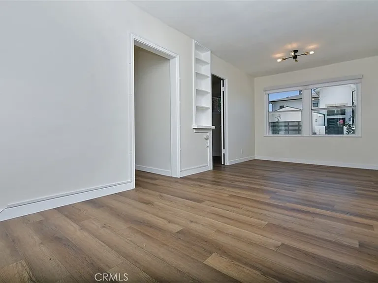 6131 Ranchito Ave — Photo 7