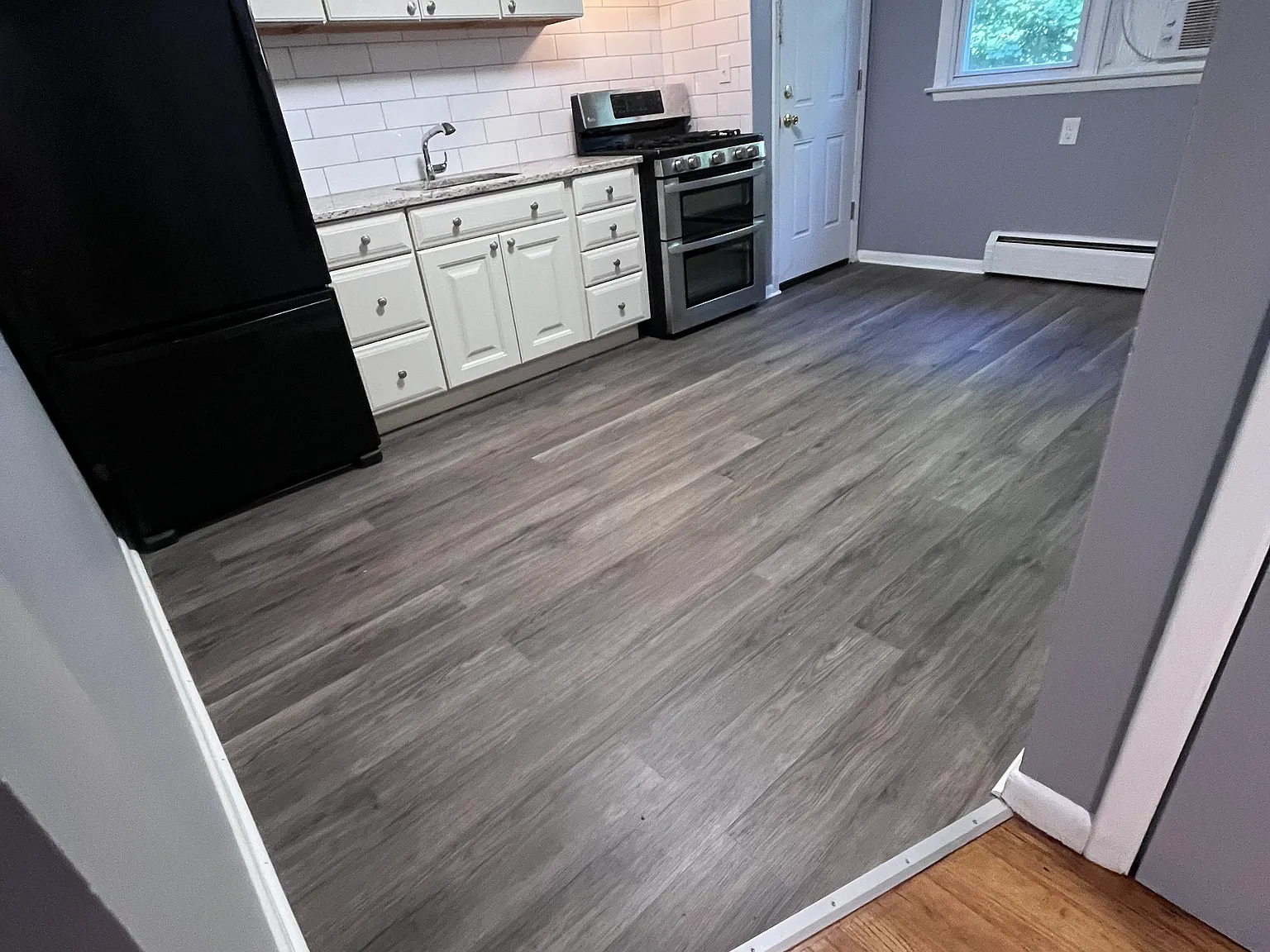 2 bed, 725 sqft, $1,600 — Photo 1