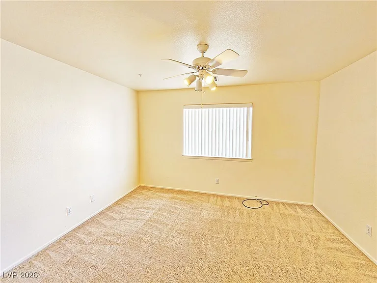 1850 Pershing Ave #B — Photo 10