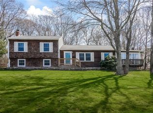 424 Gondola Ave, Jamestown, RI 02835