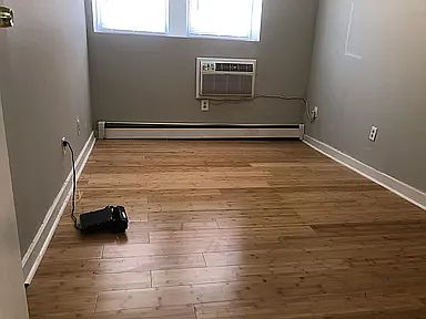 5th image of 4537 Osage Ave #2