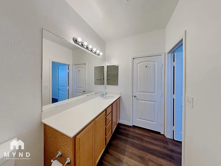 495 Westminster Hall Ave #103 — Photo 27