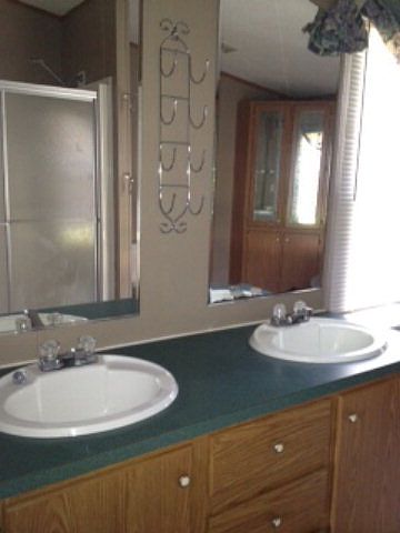 2nd image of 230 Linda Ln