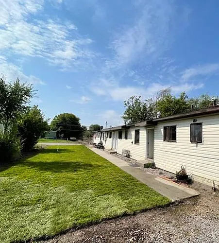 2013 N Ave W Photo 1