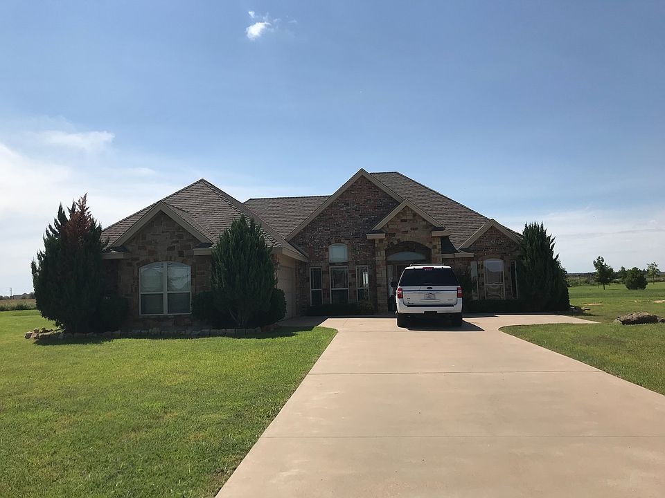 2nd image of 101 Iron Eagle Rd