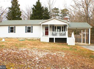 43066 Joy Ln, Hollywood, MD 20636