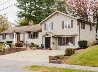 10 Macdonald Cir, Walpole, MA 02081