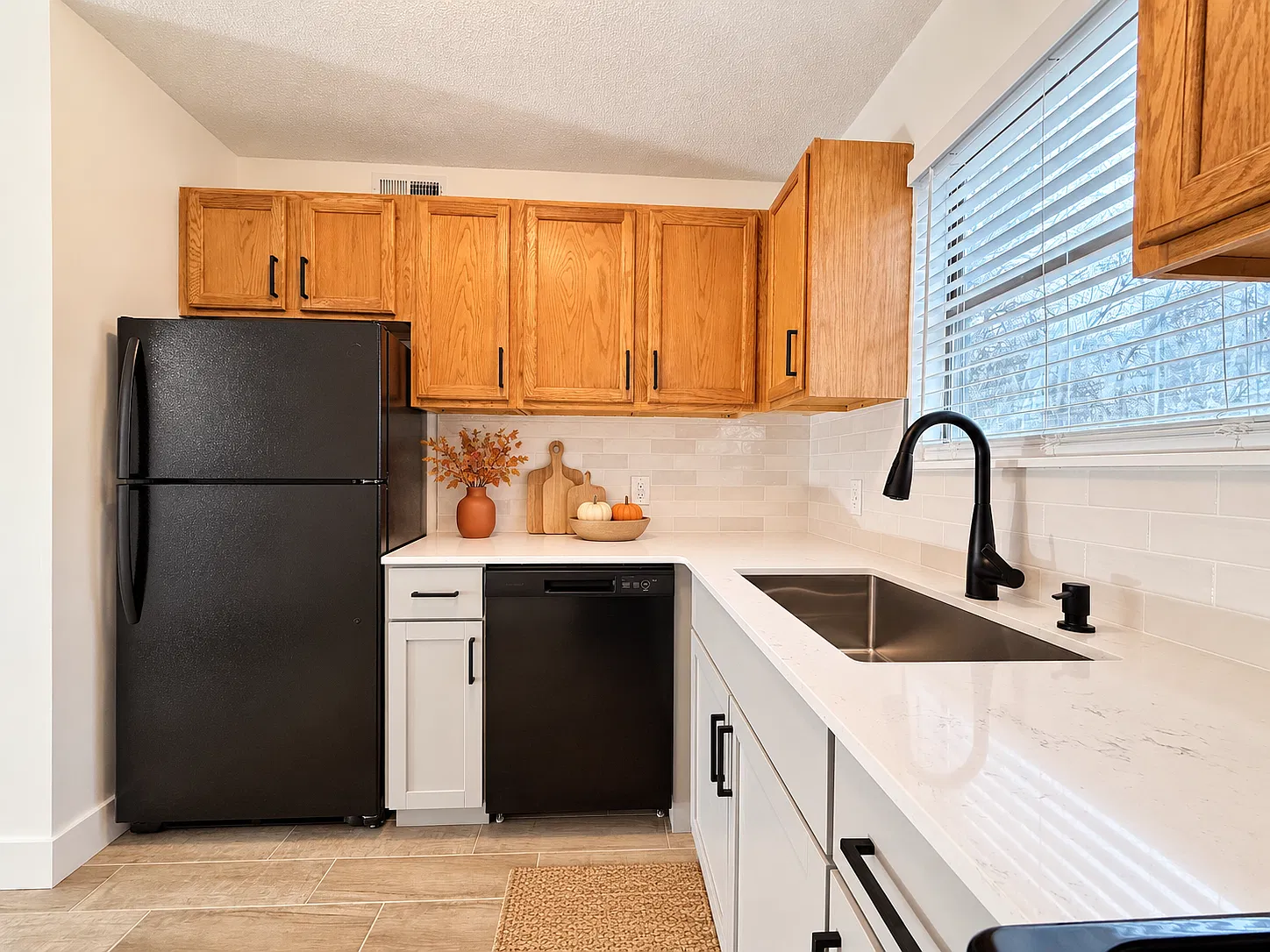 2 bed, 1.5 bath, 1089 sqft, $1,250 — Photo 4
