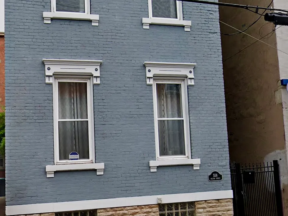 558 Milton St