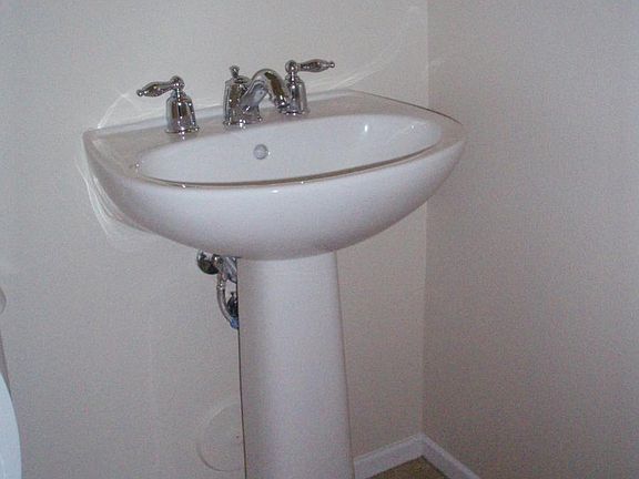 downstairs half bathroom