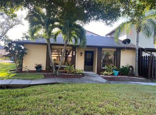 631 SE 12th Ave APT 97, Cape Coral, FL 33990