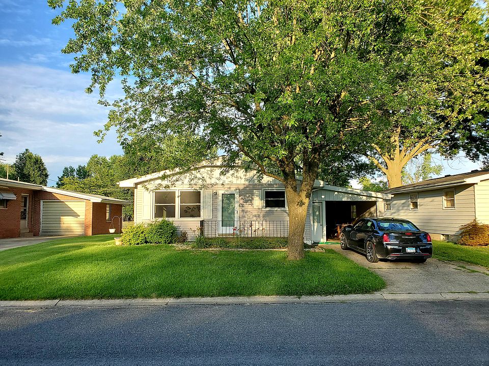 1st image of 1225 Poplar Dr