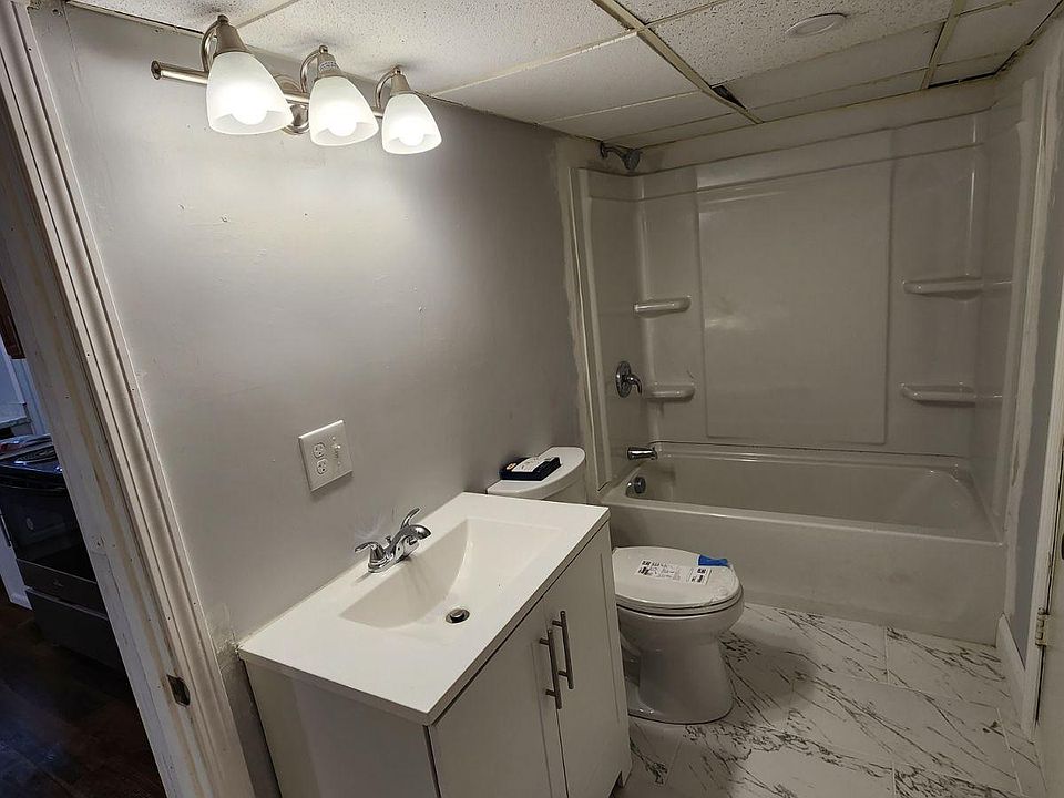 New Bathroom with bathtub