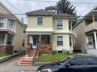 1220 Crane St, Schenectady, NY 12303