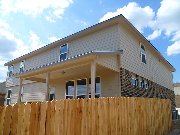 Rear Porch Left (2017)