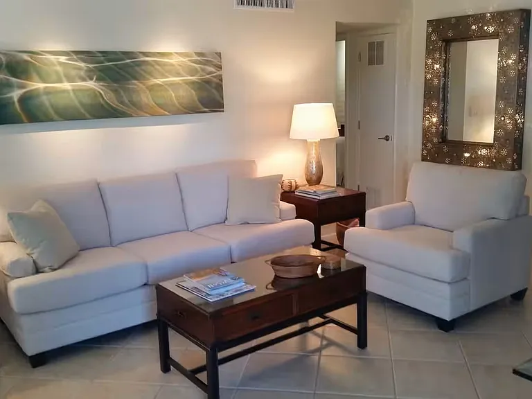 2413 N Loretta Dr #A — Photo 1