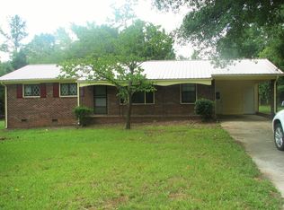 130 Old Lake Dr, Athens, GA 30607