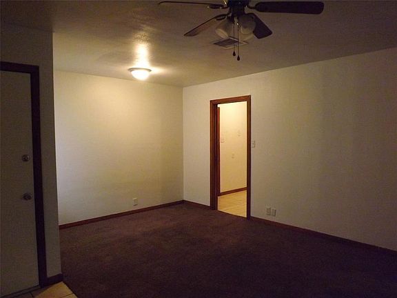 3rd image of 1010 14th Ave N
