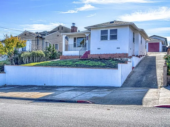 149 Seeno St, Monterey, CA 93940