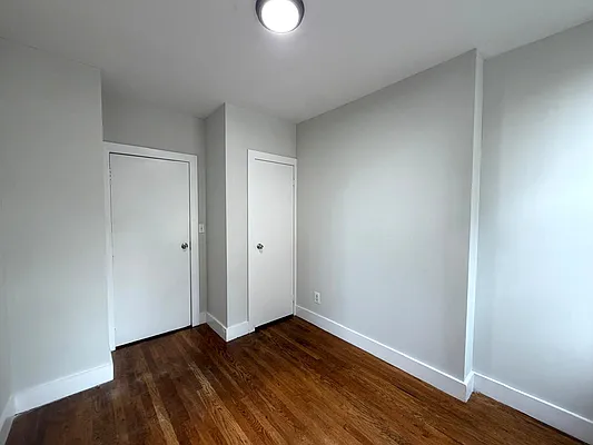 Bedroom, photo 2