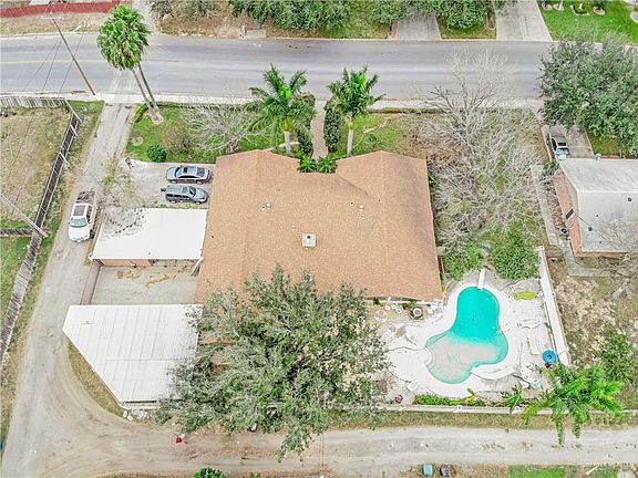 2nd image of 2519 Harvey Dr