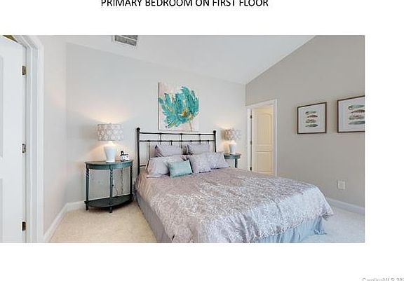 5th image of 307 N Aspen St #11