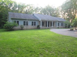 3111 Baywoods Dr, Sharpsville, PA 16150