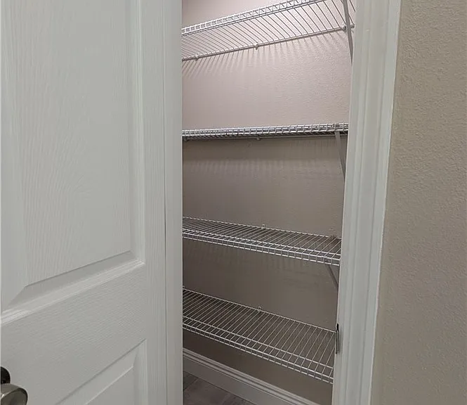 7708 N Paris Dr — Photo 10