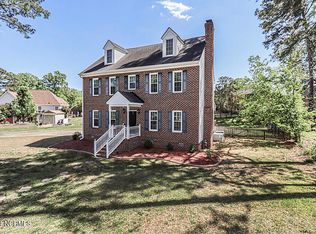 1525 Chateau Ln, Rocky Mount, NC 27803