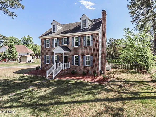 1525 Chateau Lane, Rocky Mount, NC 27803