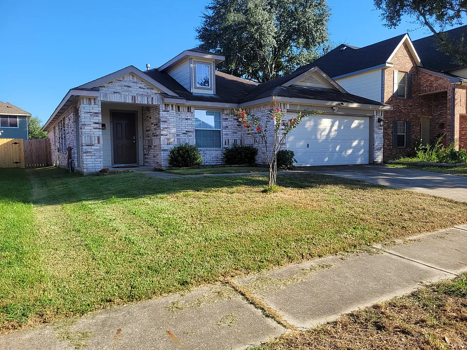 5519 Sequin Dr